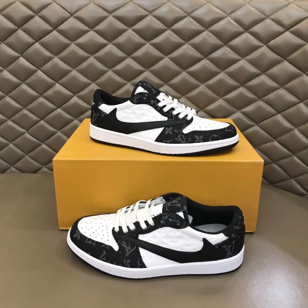 Men's shoes 💰p440 "*OUIS *UITTO* Nike" new original drawer box, co-branded low-top casual sneakers, this sneaker is completely made of denim canvas splicing leather, decorated with Louis Vuitton's iconic monogram and Damierl pattern with natural cowhide piping. The upper of this shoe combines LV’s most classic Monogram and Damier elements, giving it a sense of luxury and recognition! Size: 38-45